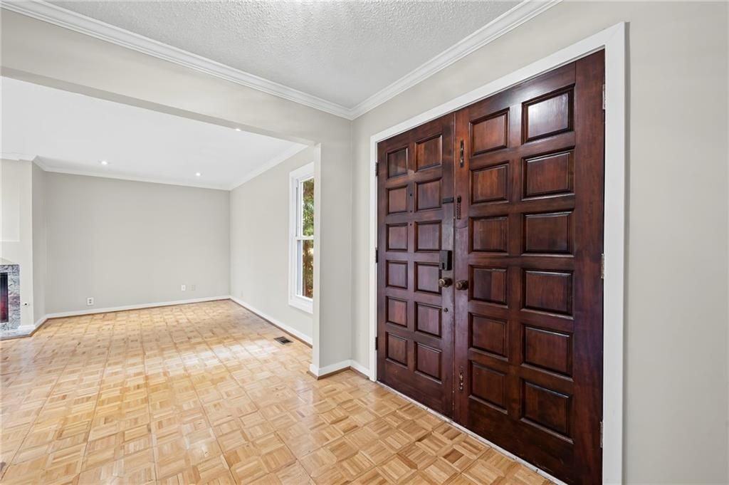 2710 Margaret Mitchell Drive Northwest - Photo 5 of 50