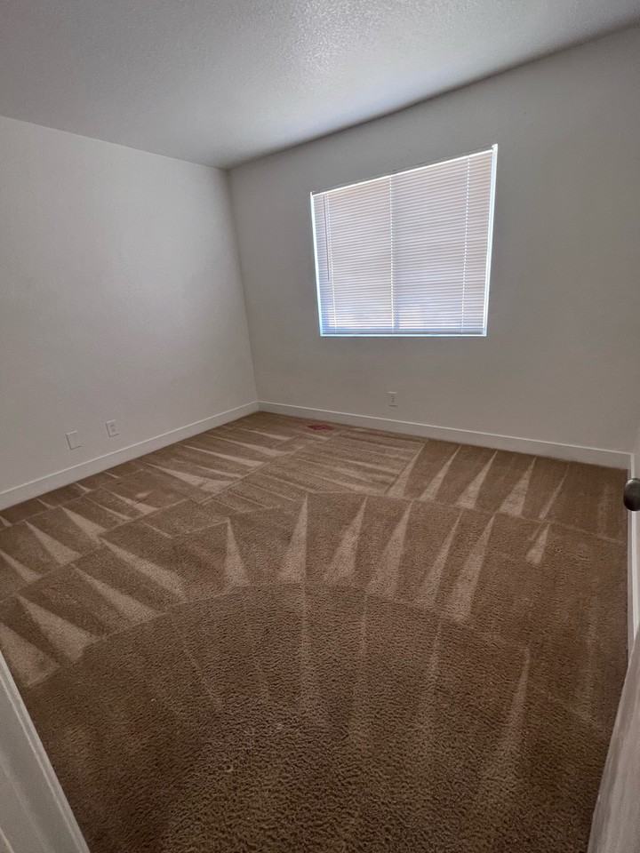 4809 Goal Court - Photo 6 of 12