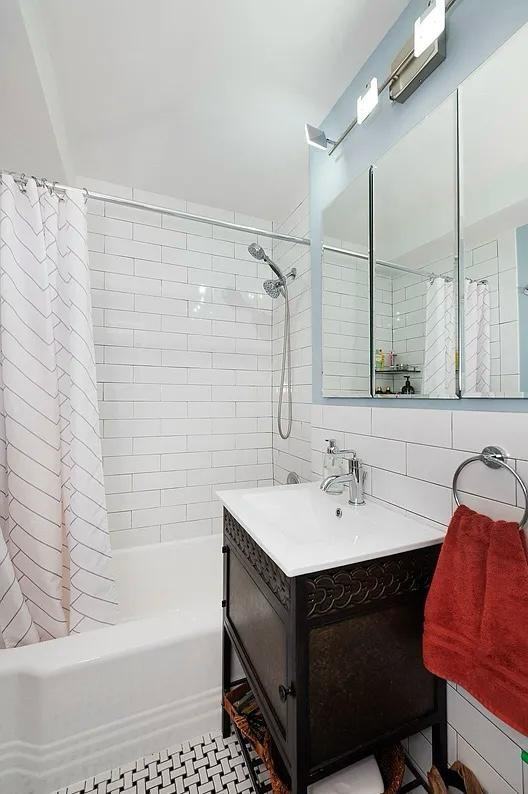 3550 85Th St - Photo 2 of 10