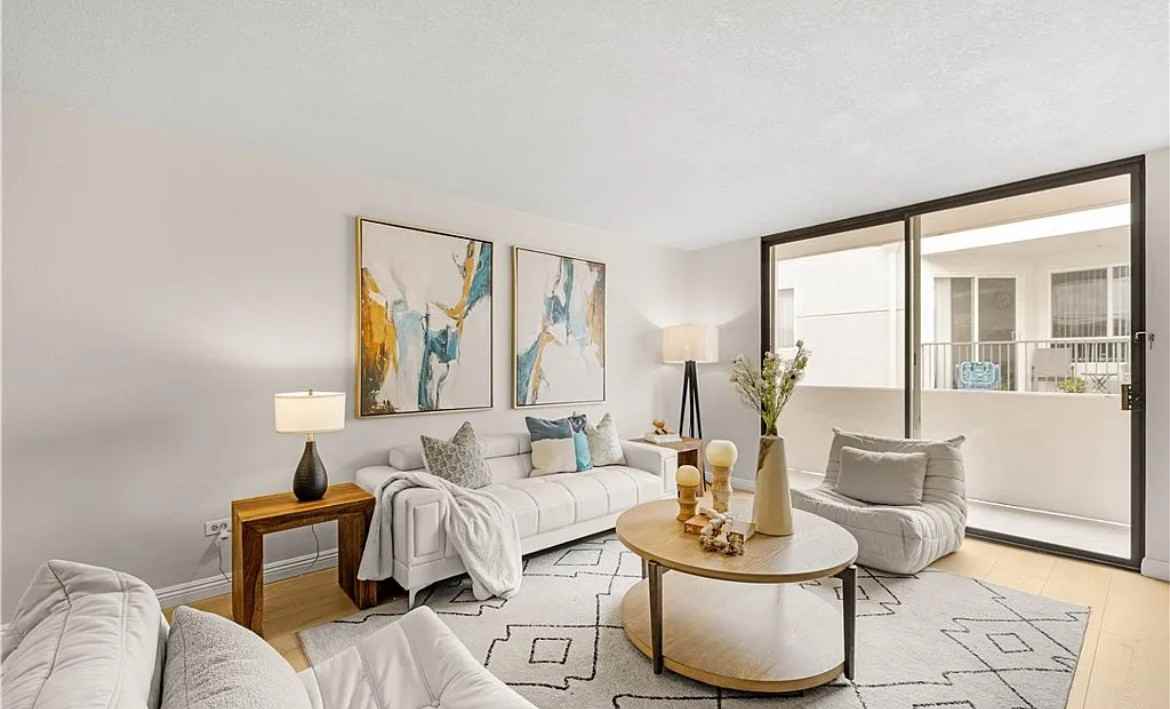 421 S La Fayette Park Pl - Photo 2 of 12