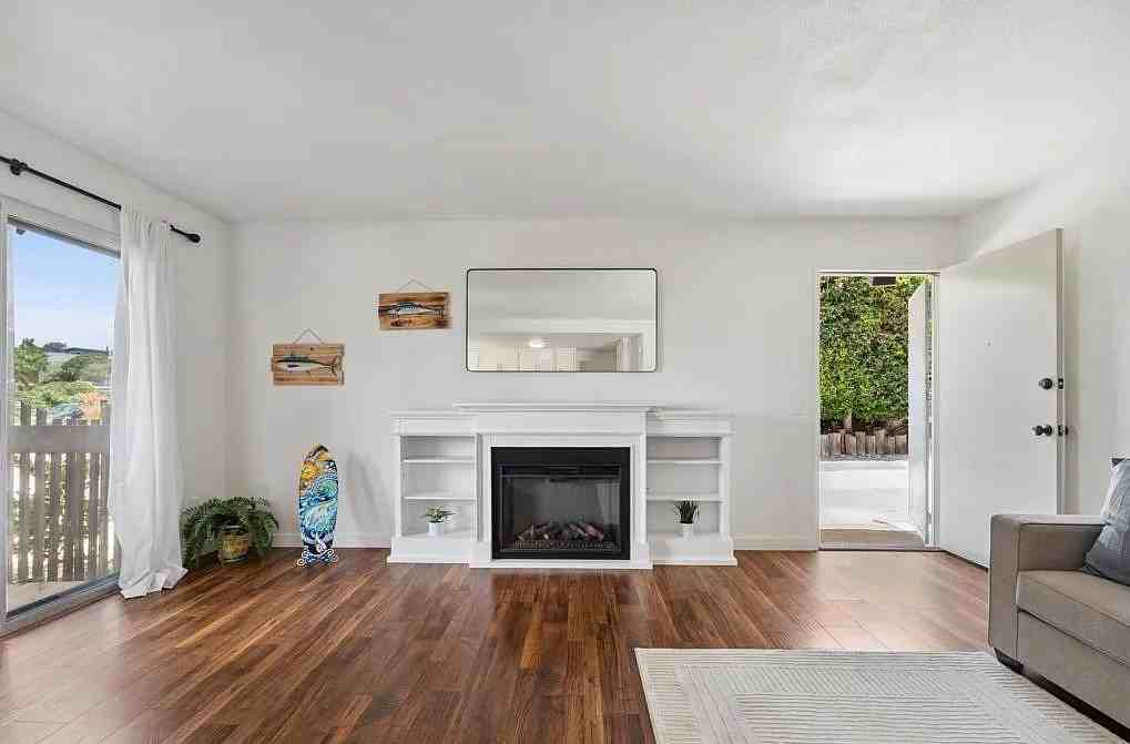 155 Rosebay Drive #31 - Photo 2 of 10