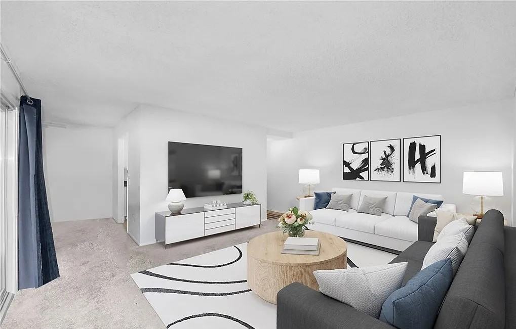 8777 Coral Springs Court #7H - Photo 3 of 10