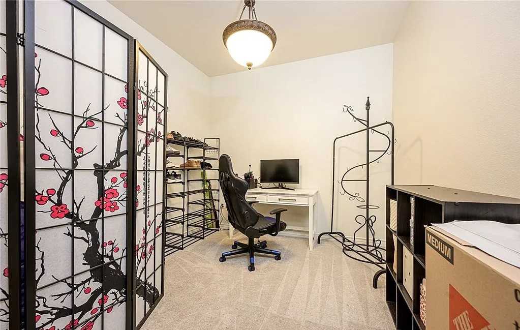 2253 Martin #215 - Photo 2 of 10