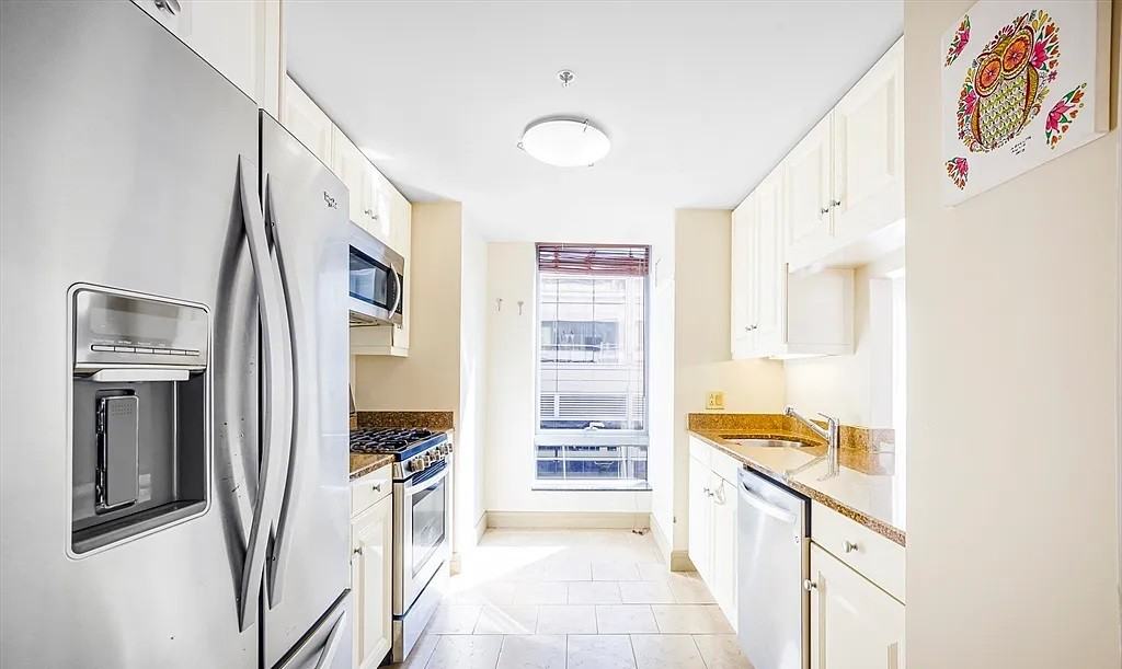 3 Avery Street - Photo 7 of 9