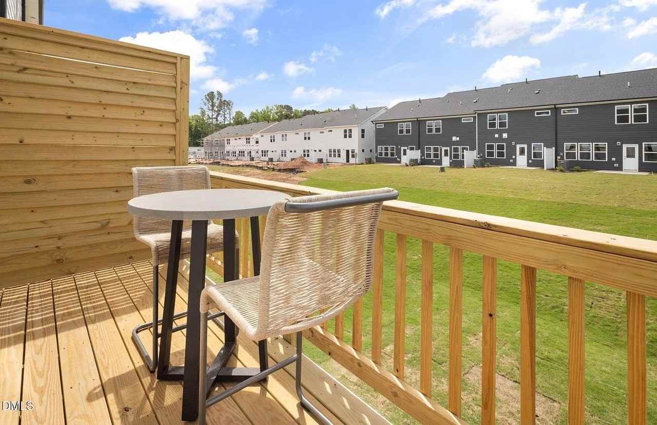 1620 Tamarisk Ln #1620 - Photo 7 of 18