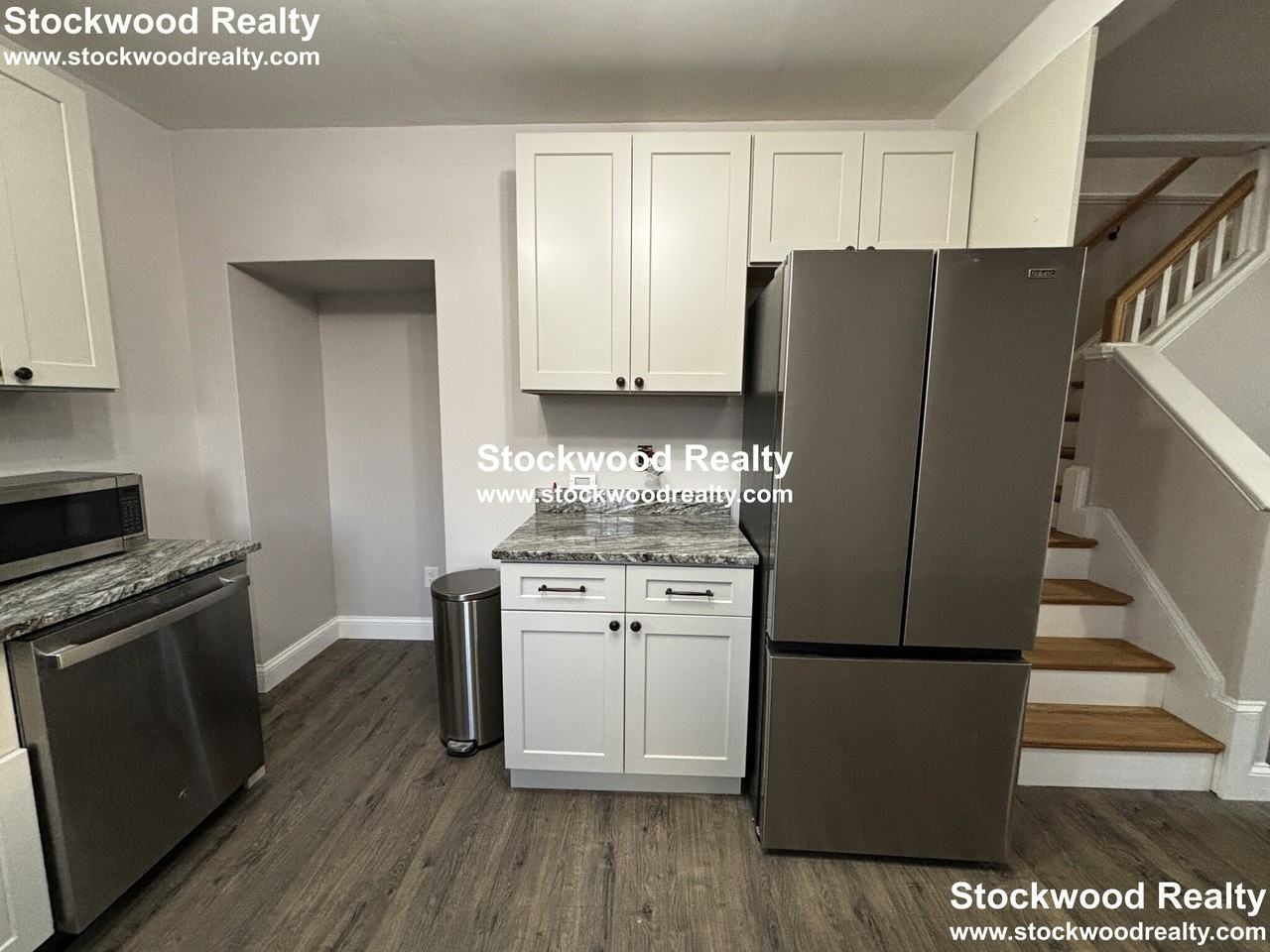 546 Nantasket Ave #3 - Photo 3 of 35