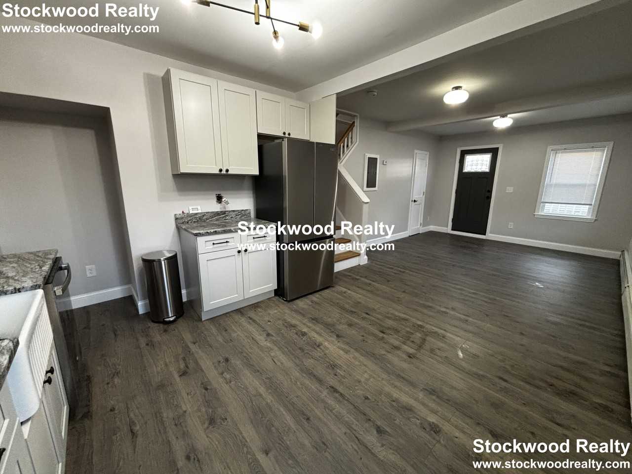 546 Nantasket Ave #3 - Photo 5 of 35