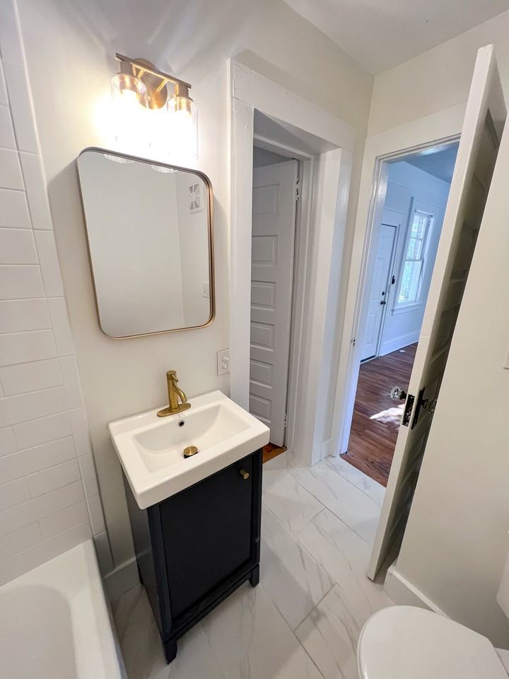 2414 Central Ave #NA - Photo 4 of 6