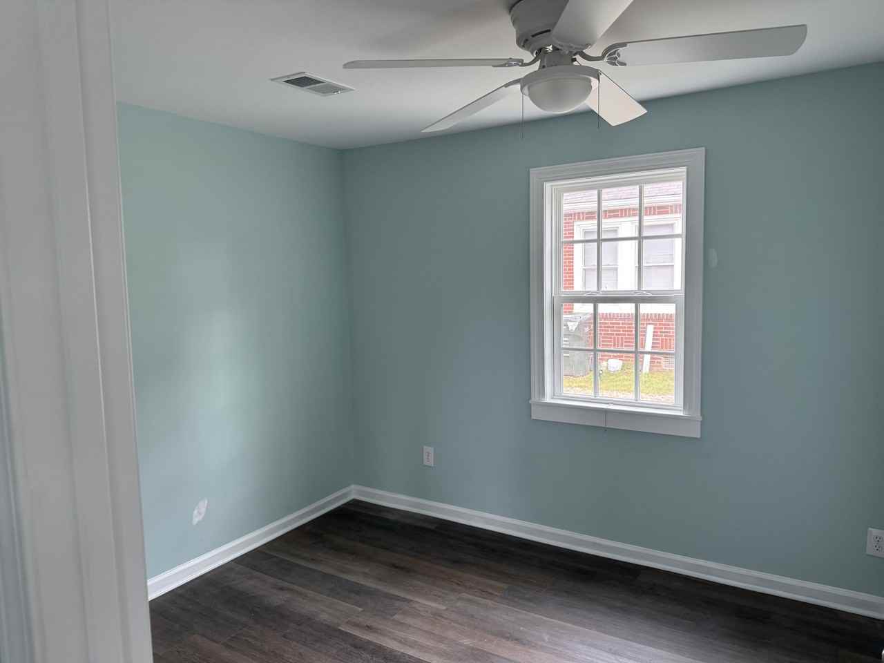 17 Brookwood Ave Nw #2 - Photo 3 of 5