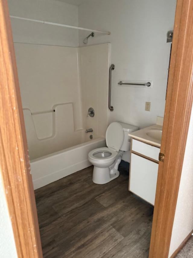 307 S 1st Street - Photo 3 of 4