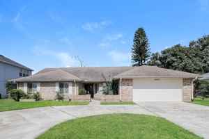 featured image of 20507 Maxim Pkwy