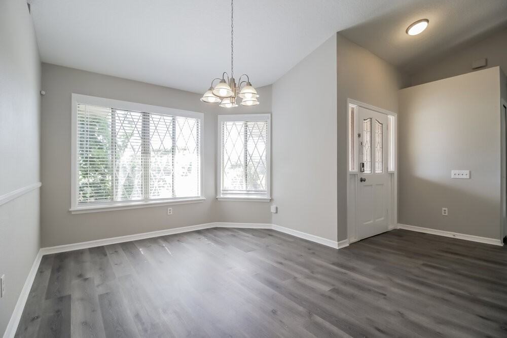 20507 Maxim Pkwy - Photo 7 of 16