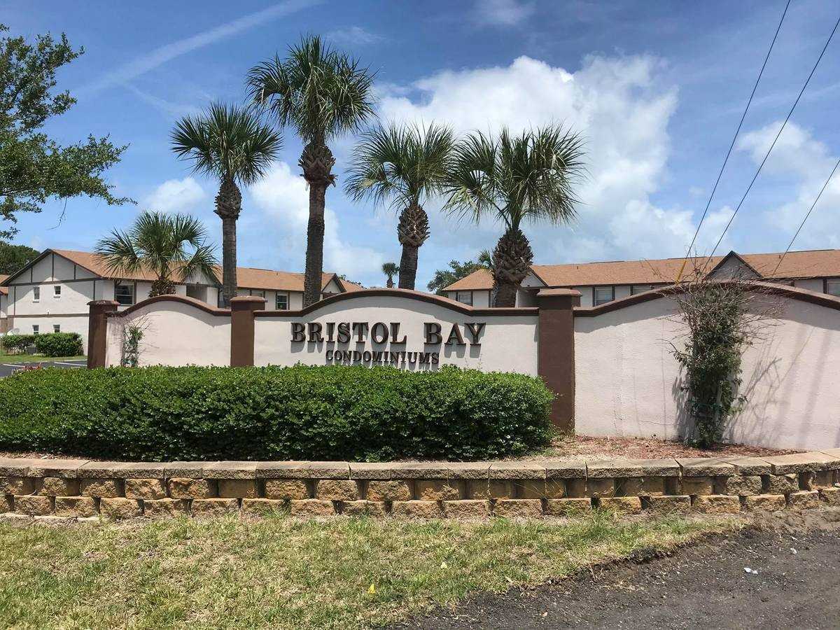 411 Banana Cay Dr #B - Photo 2 of 22