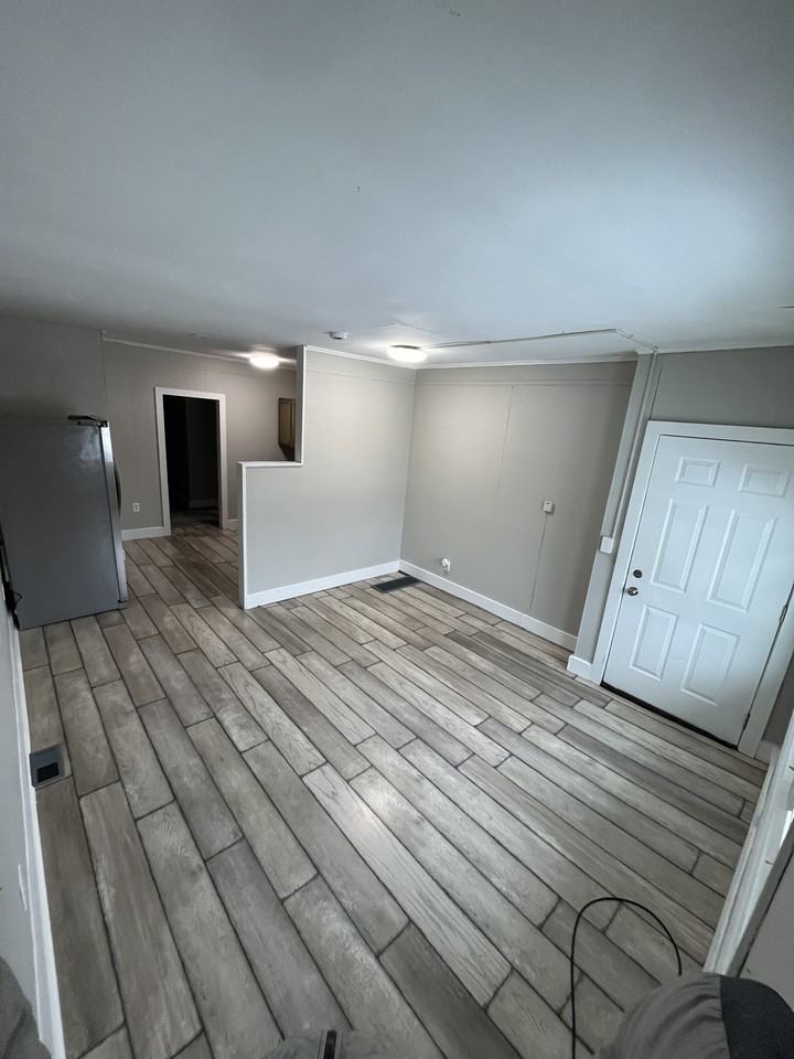 106 North Main Street - Photo 3 of 9