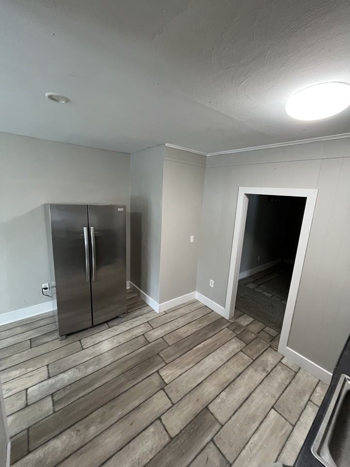 106 North Main Street - Photo 2 of 9