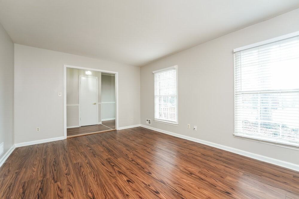 1423 Cedar Heights Dr - Photo 6 of 18