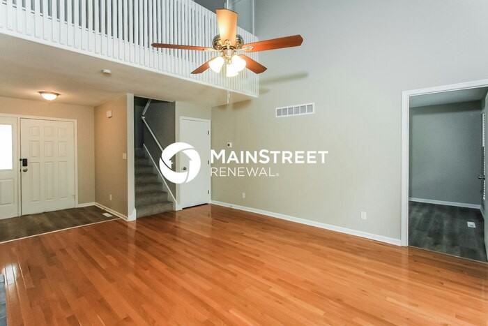 8425 N Chatham Ave - Photo 3 of 18