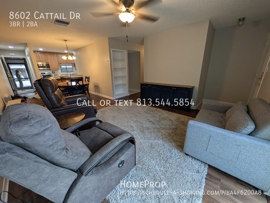 8602 Cattail Dr - Photo 3 of 12