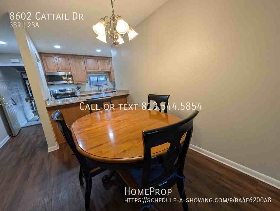 8602 Cattail Dr - Photo 4 of 12