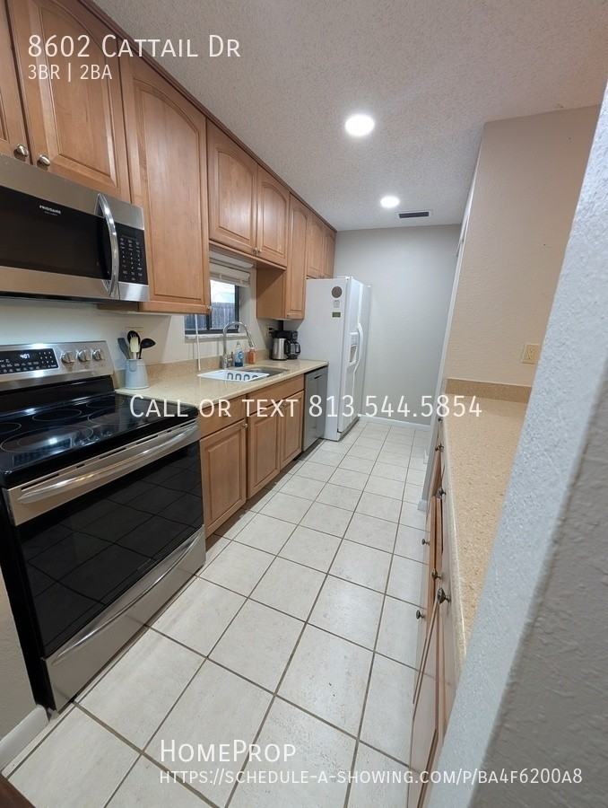 8602 Cattail Dr - Photo 7 of 12