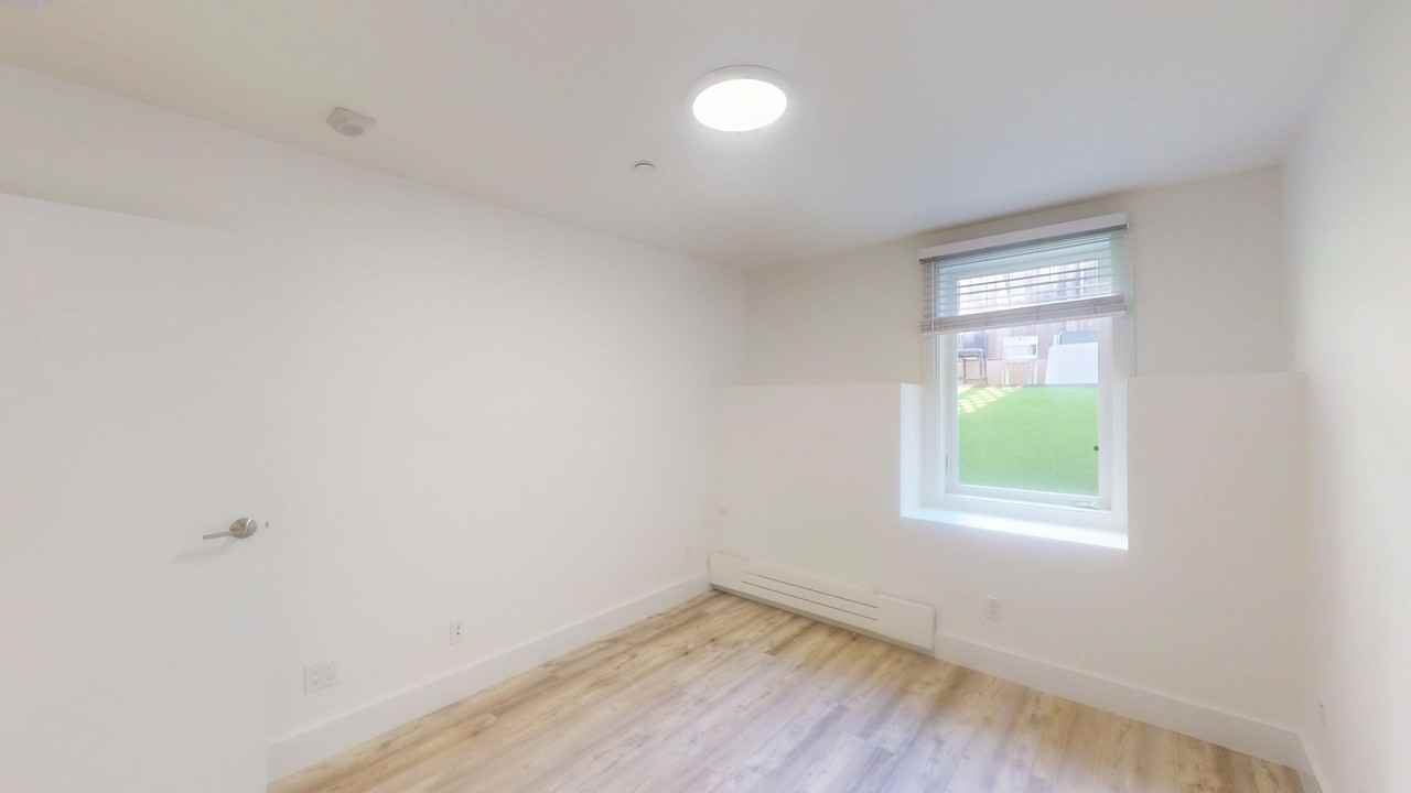 2942 Franklin St #A - Photo 7 of 15