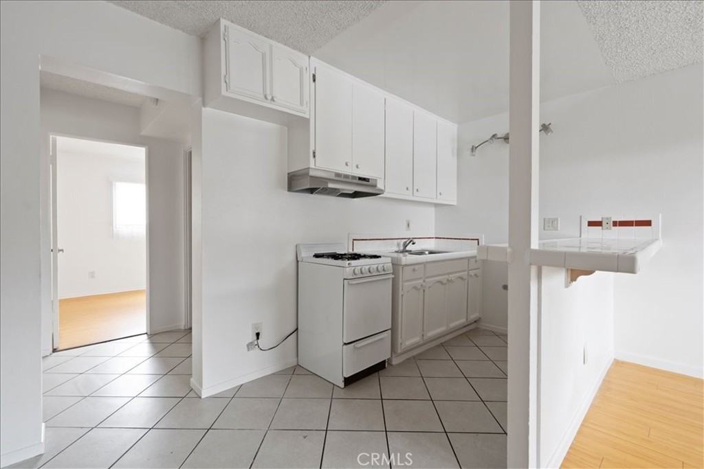 3819 Stockbridge Avenue #3819 - Photo 6 of 13