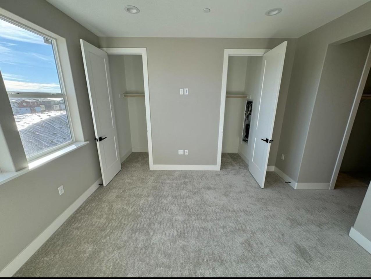 Undisclosed Address #1416 - Photo 4 of 14