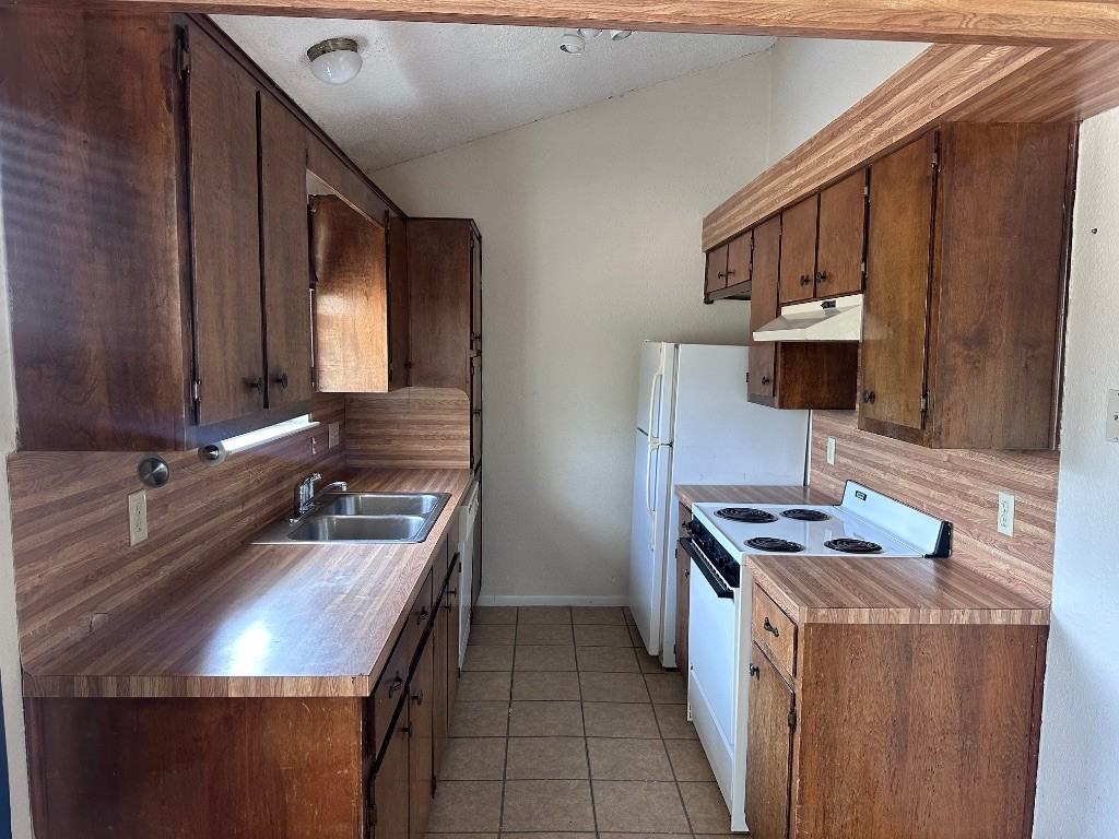 114 Thorne Rd #114B - Photo 6 of 11