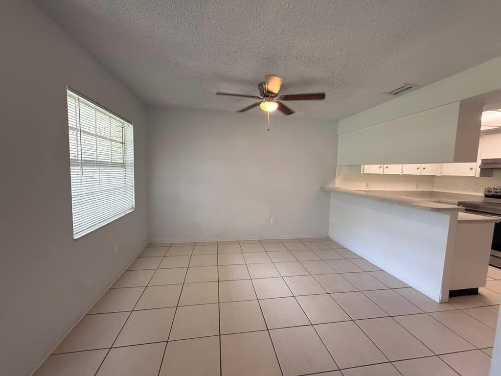 3153 Bloomingdale Villas Ct #3153 - Photo 3 of 14