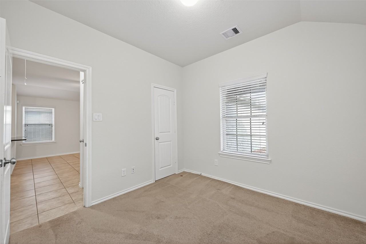 23764 Via Maria Dr #23764 - Photo 4 of 23