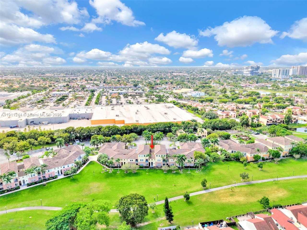 Fontainebleau Blvd #10132-104 - Photo 6 of 50