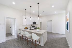 featured image of 710 Peacock Ave #710