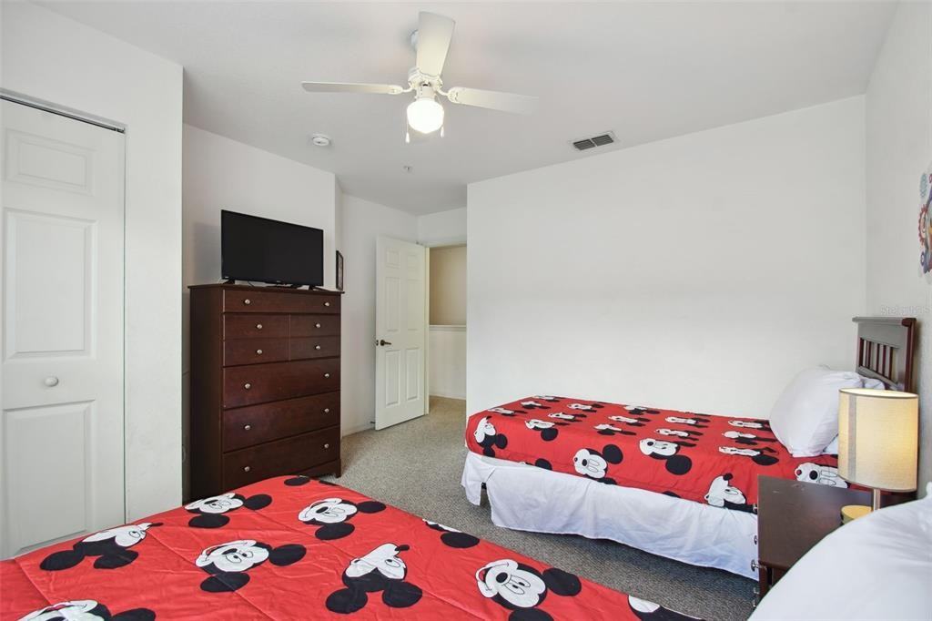 4017 Venetian Bay Dr #4017-105 - Photo 6 of 50