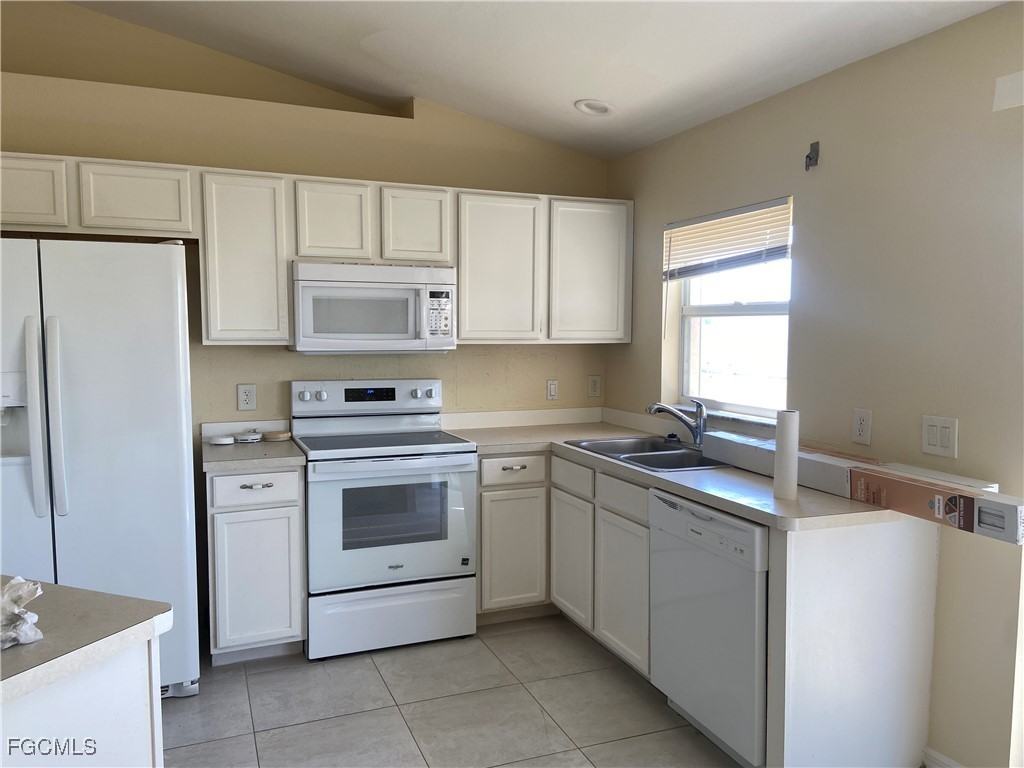 2020 Northwest Juanita Place #2020 - Photo 2 of 12