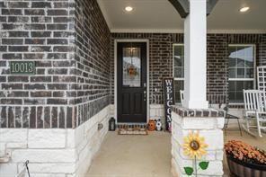 10013 Adams Ln #10013 - Photo 3 of 30