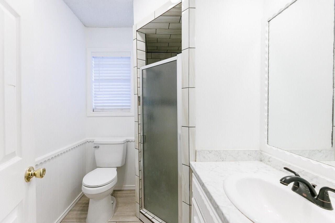 4813 73rd St #4813 - Photo 6 of 50