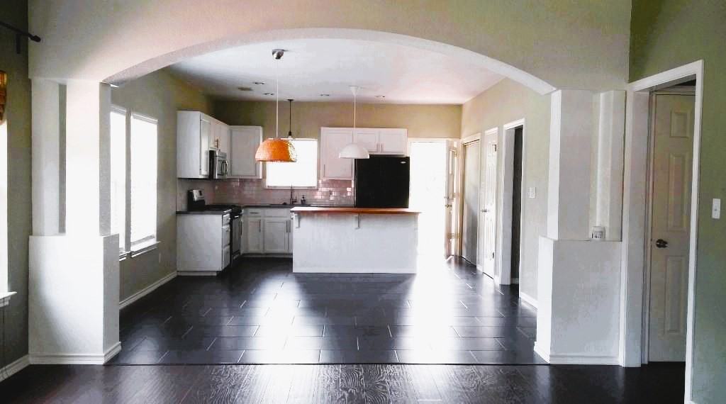 1704 S College St #1704 - Photo 7 of 12