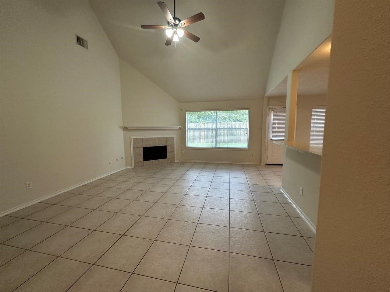 21312 Terreton Springs Dr #21312 - Photo 3 of 10