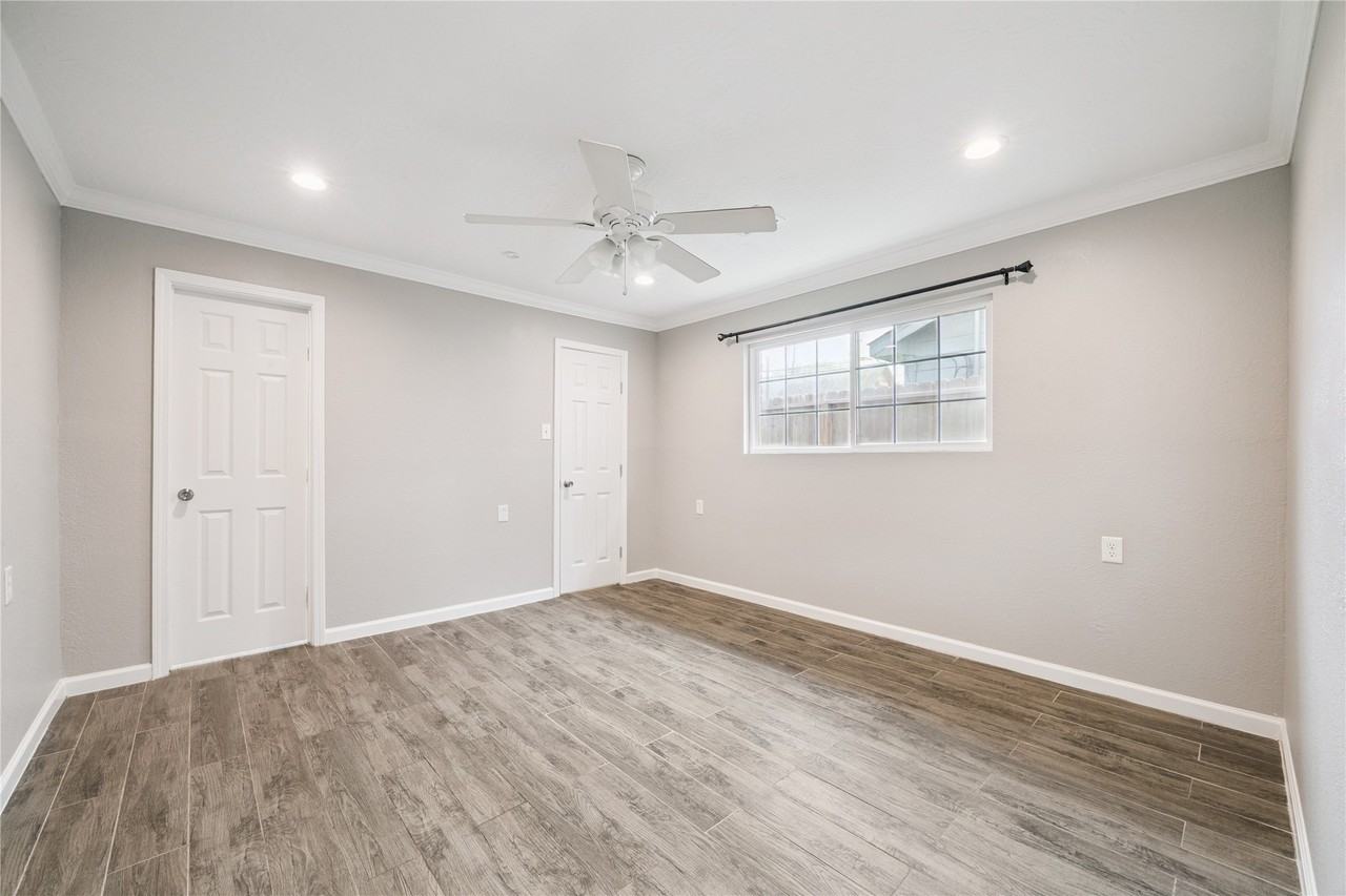 612 Wisconsin Street #612 - Photo 2 of 20