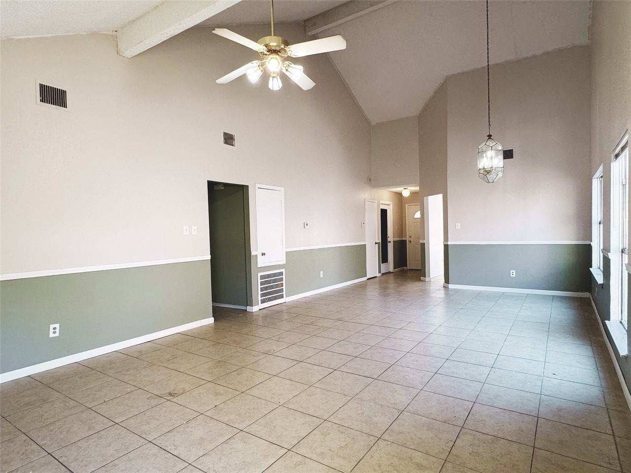 22610 Archibald Blair Ln #22610 - Photo 6 of 17