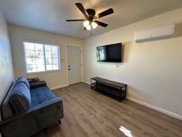 featured image of 211 South Spring Street #211