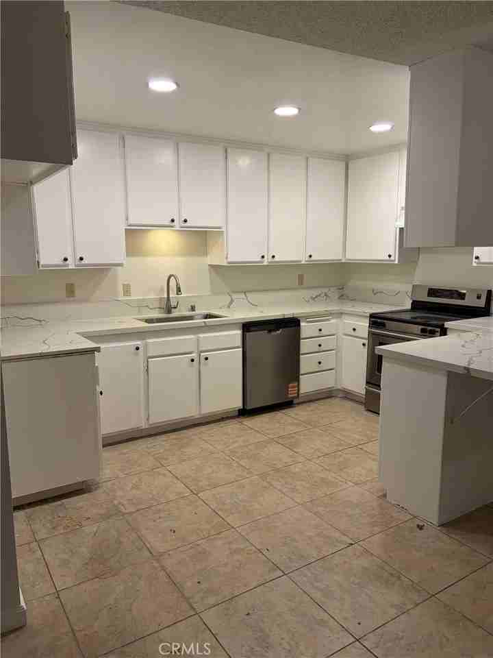 2727 Tropicana Drive #2727 - Photo 7 of 12