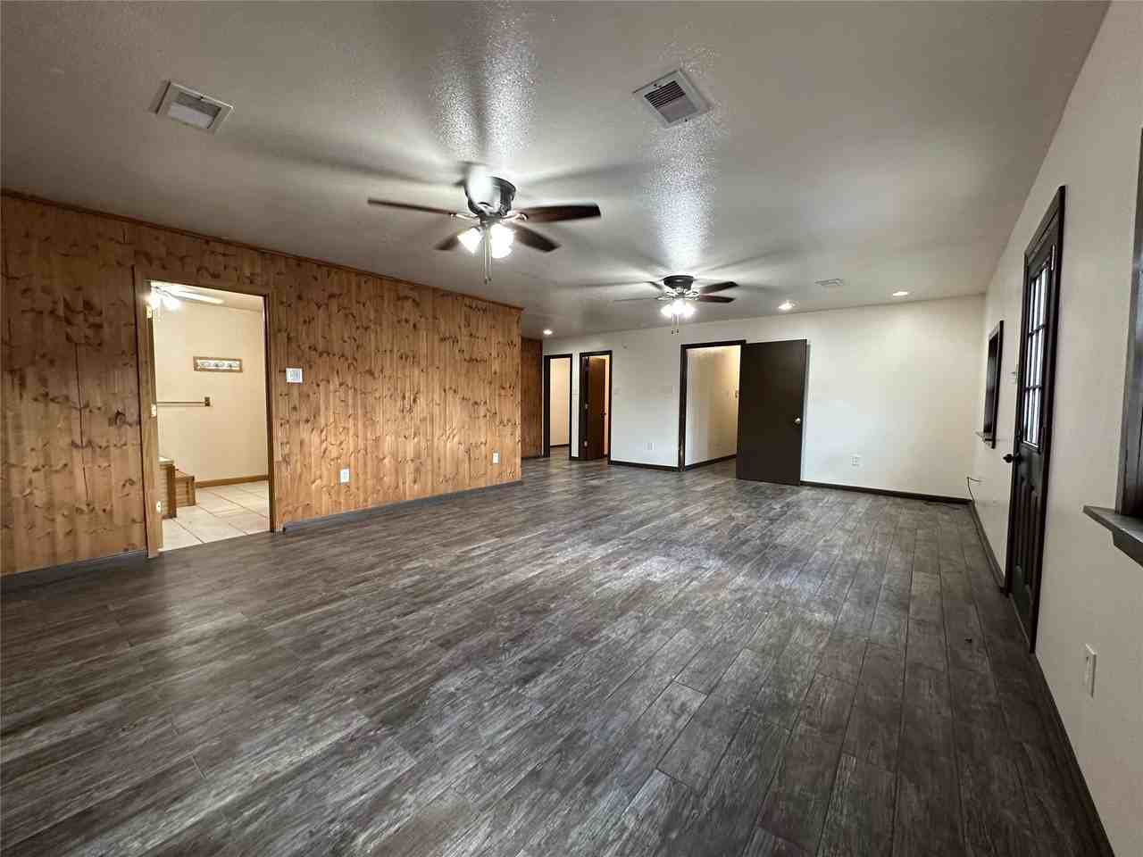 22450 Oakley Road #22450 - Photo 7 of 31