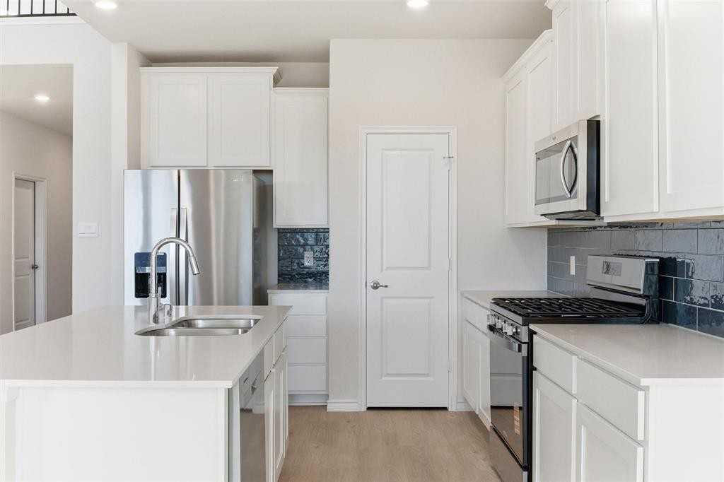 115 Sophie Drive #115 - Photo 3 of 14