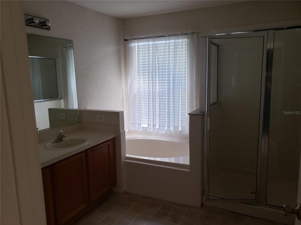 3051 Ashland Lane North #3051 - Photo 6 of 6