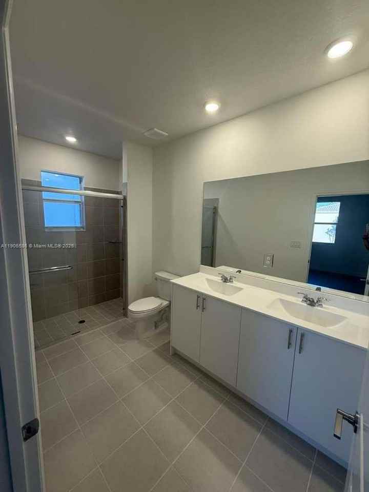 16202 Sw 147th Ave #16202 - Photo 7 of 22