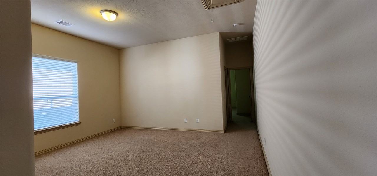 24923 Florina Ranch Dr #24923 - Photo 4 of 16