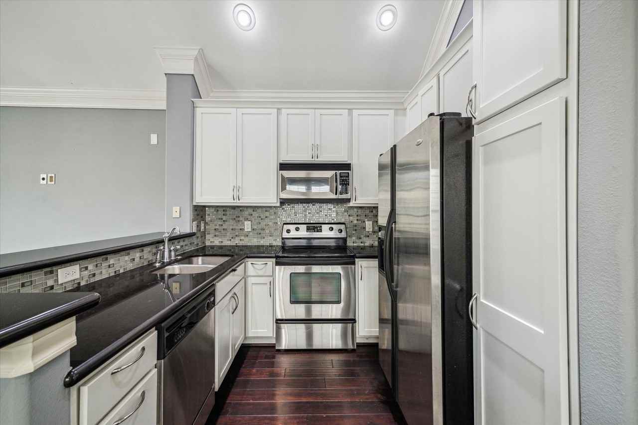 3432 Cline Street #3432 - Photo 5 of 22