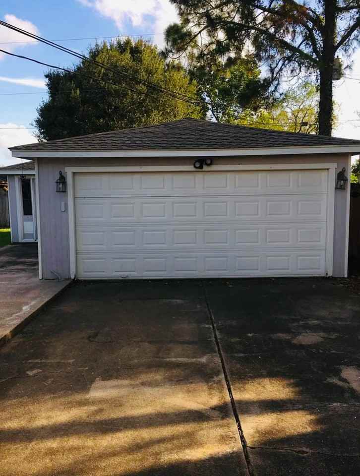 1308 Hospital Drive #1308 - Photo 4 of 11