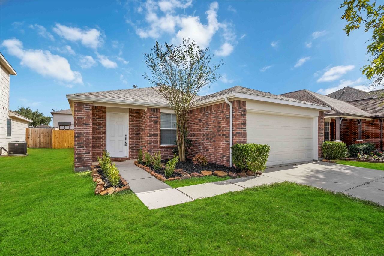 1827 Cold River Drive #1827